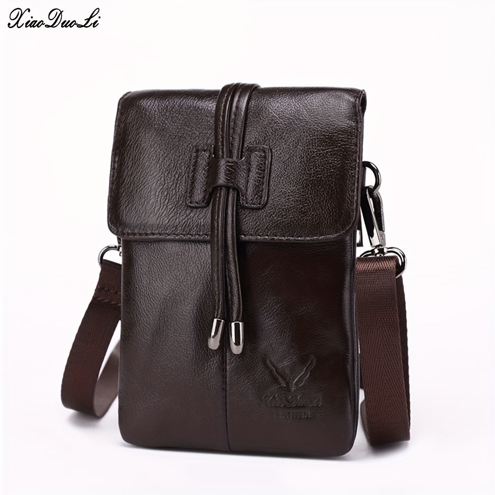Borsa a tracolla in pelle marrone scuro, design elegante e compatto, con chiusura a fibbia e tracolla regolabile. Ideale per uomo, moda casual.