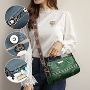 Borsa a tracolla verde in pelle con dettagli metallici, chiusura sicura, tracolla regolabile e tasche interne. Accessorio moda elegante e funzionale.