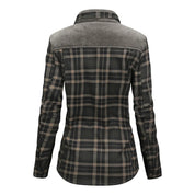 Camicia a quadri da donna, maniche lunghe, motivo scozzese grigio e nero, colletto classico, tessuto morbido, ideale per moda casual autunnale.