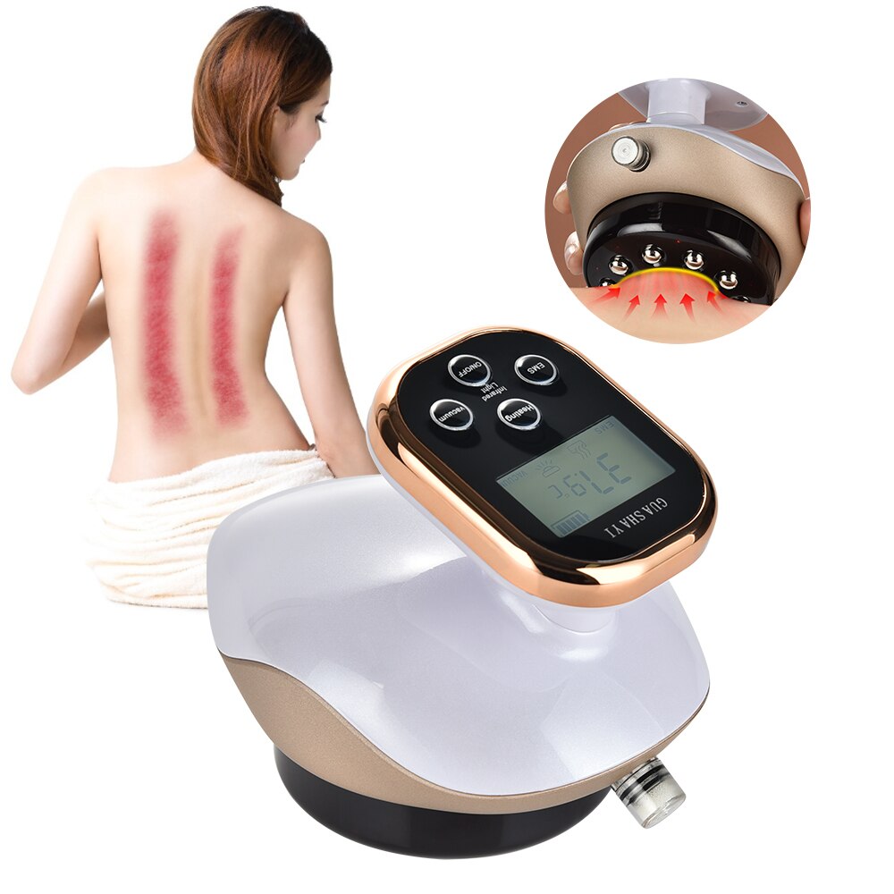 Dispositivo massaggio schiena con display digitale, terapia a ventosa, donna seduta, trattamento benessere, cura della pelle, rilassamento muscolare.