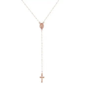 Collana rosario in argento con croce e medaglia miracolosa, design elegante, gioiello religioso, accessorio moda, regalo spirituale.