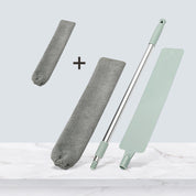 Set mocio piatto in microfibra con manico telescopico e panni di ricambio, ideale per pulizia pavimenti. Accessorio domestico versatile ed efficiente.